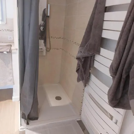 Homestay szállás Independante Avec Terrasse Privative *